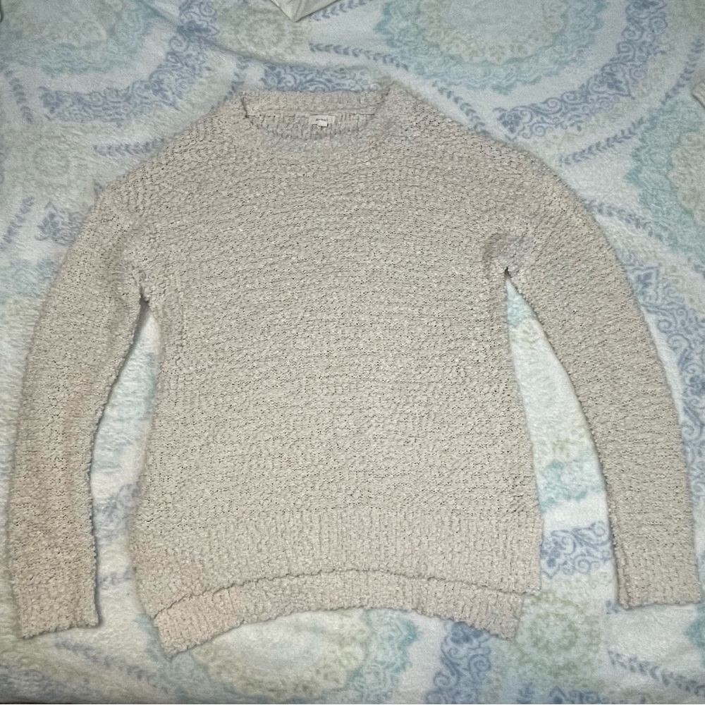 debut Cream Popcorn Sweater Size: Large